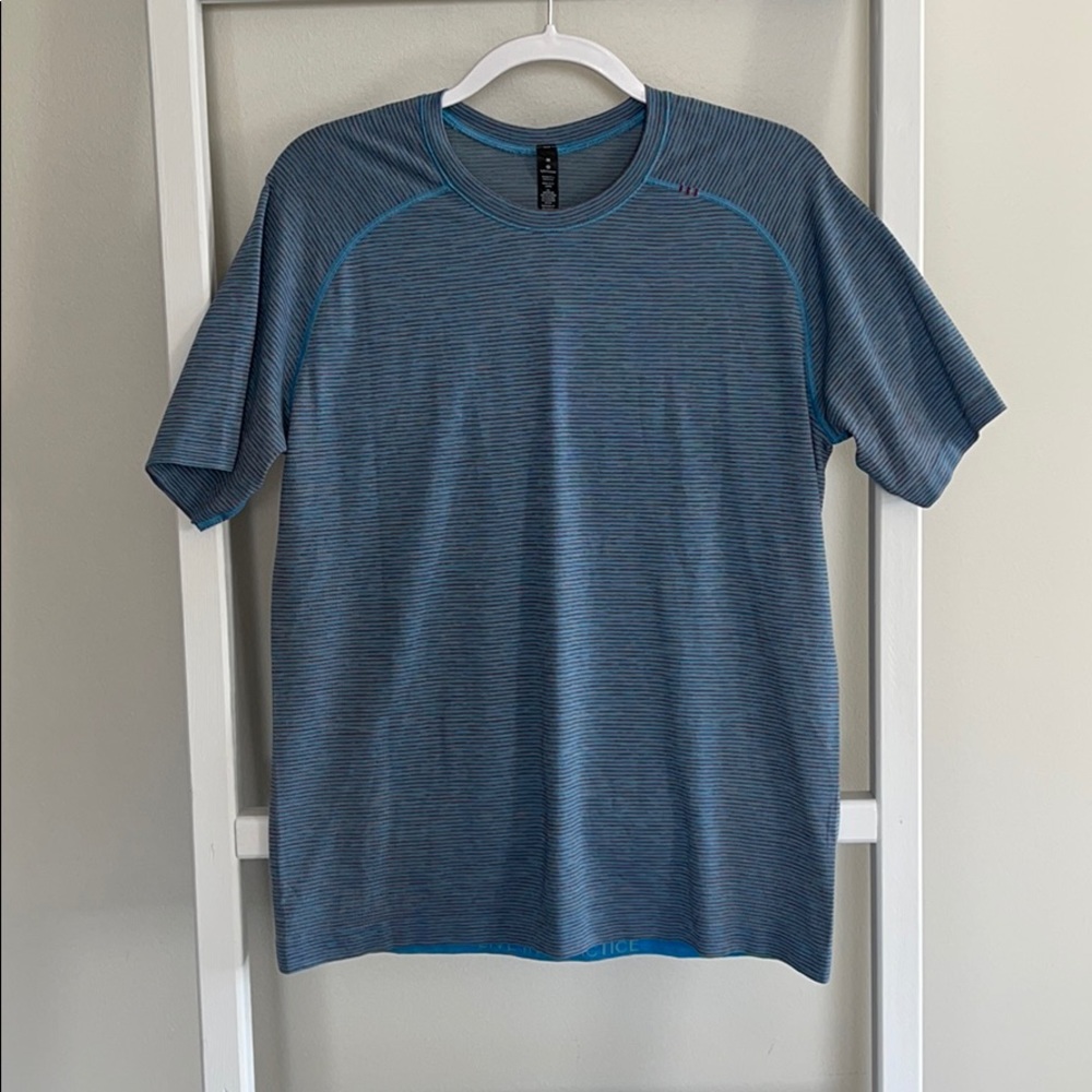 Lululemon Metal Vent tee